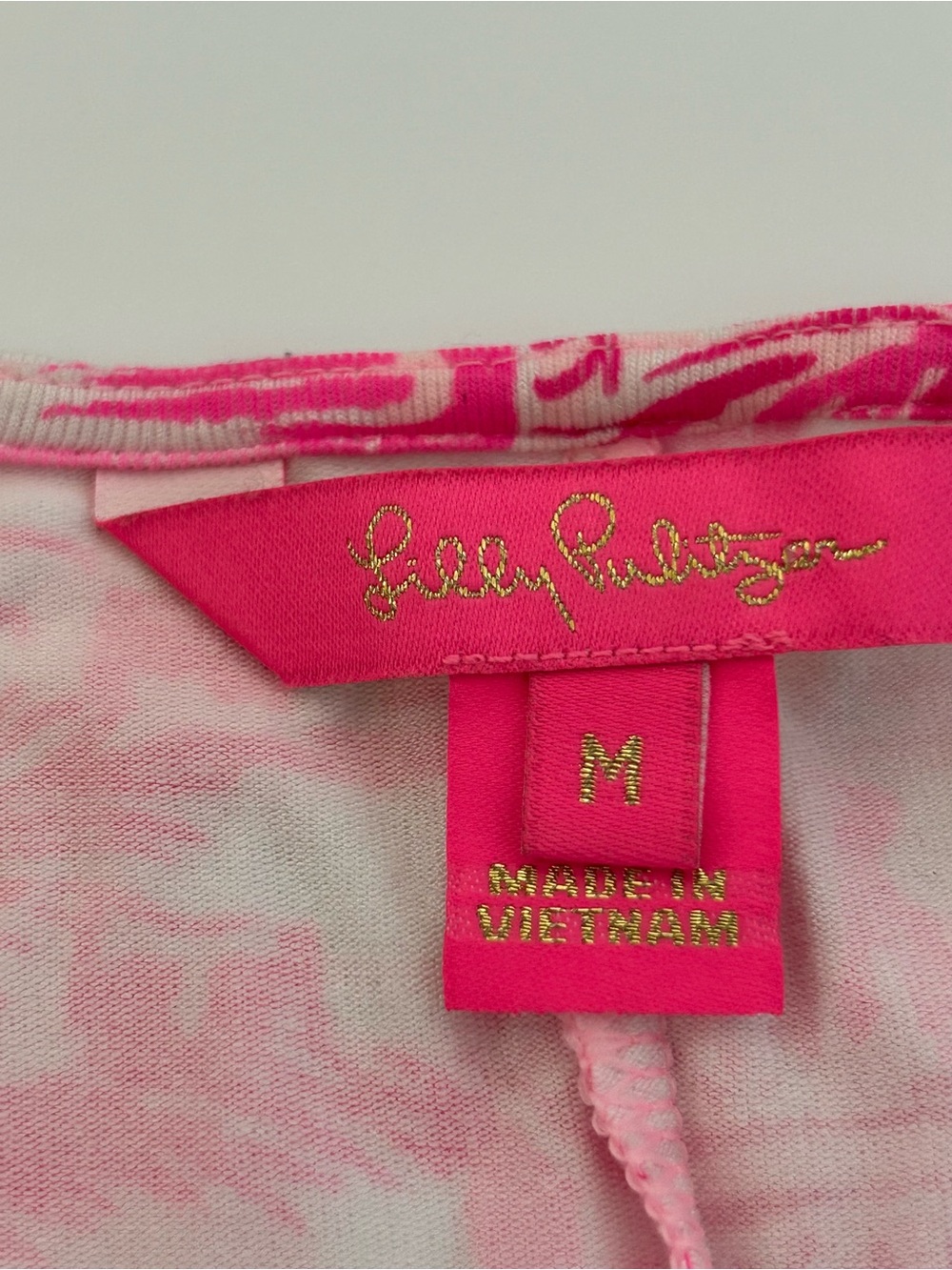 Lilly Pulitzer Chace Print Faux Wrap Dress
Resort
Palm Beach Paradise
Vacation
M - Picture 7 of 13